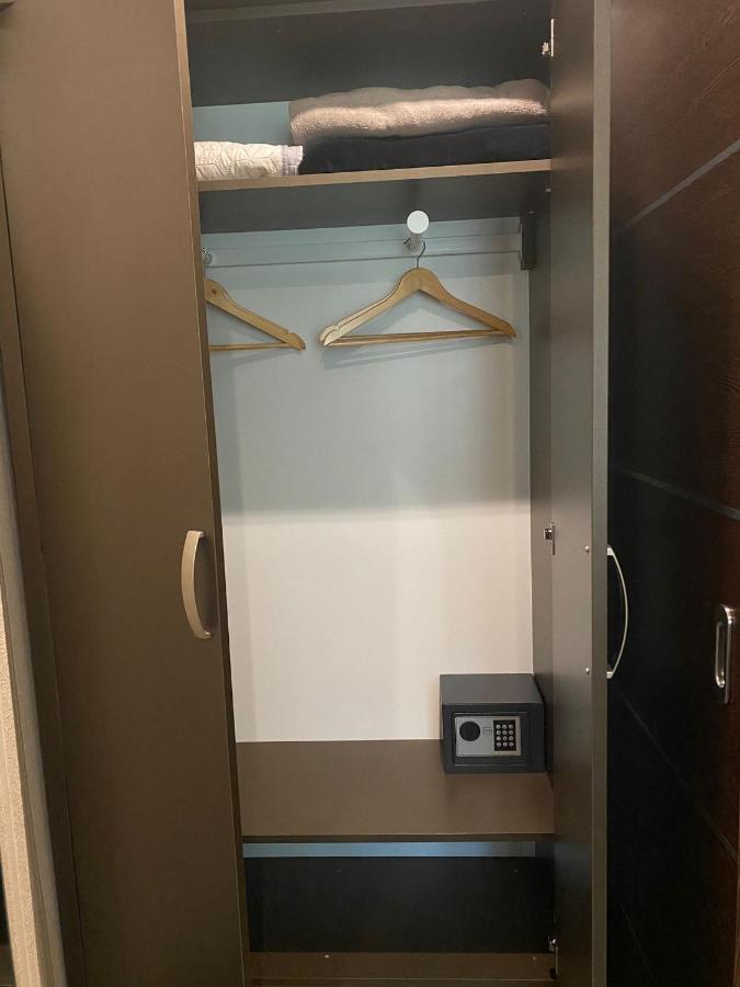 Jászberény Blueline Motel מראה חיצוני תמונה
