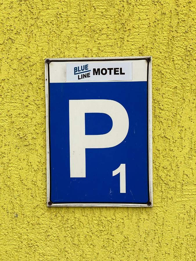Jászberény Blueline Motel מראה חיצוני תמונה